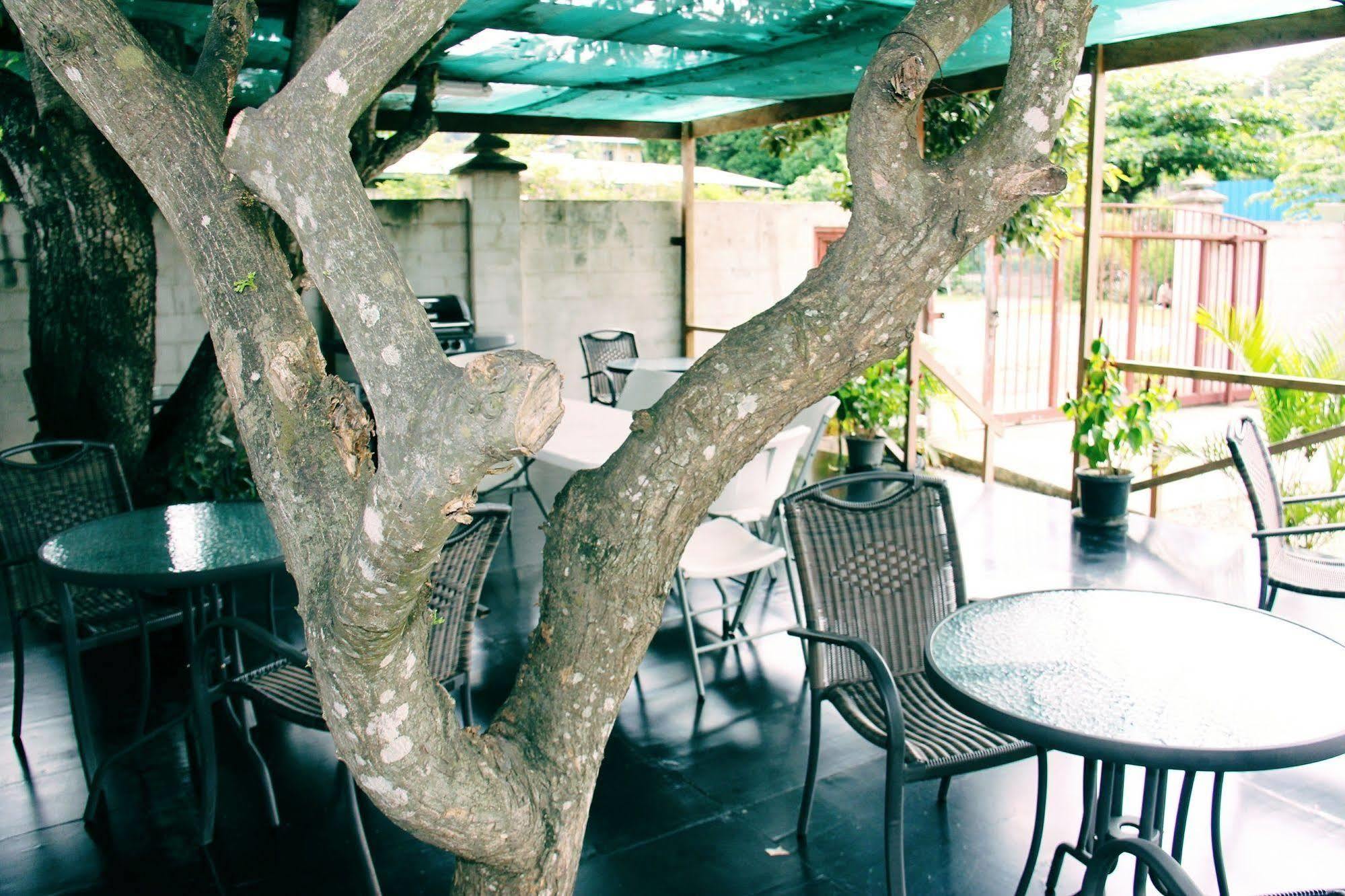 Citi Serviced Apartments & Motel - Lagatoi Place Port Moresby Kültér fotó